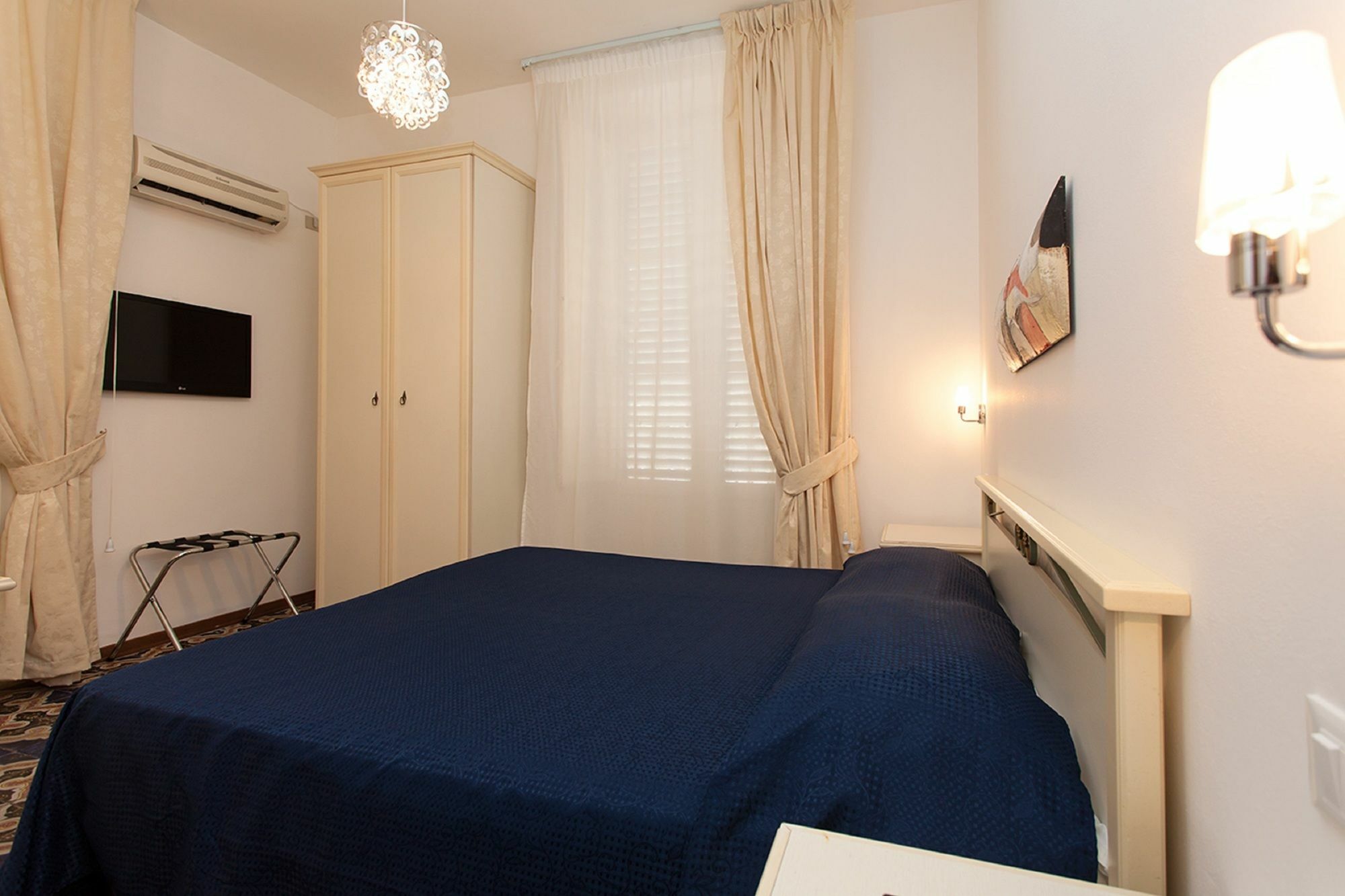 Afea Art & 3* Palermo